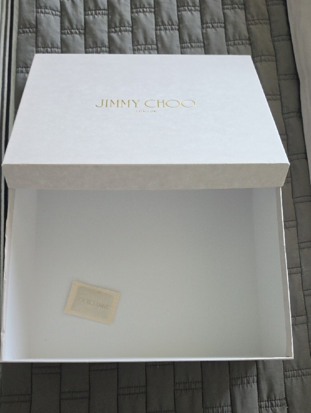 Jimmy Choo White Box with Gold Logo - Picture 4 of 7